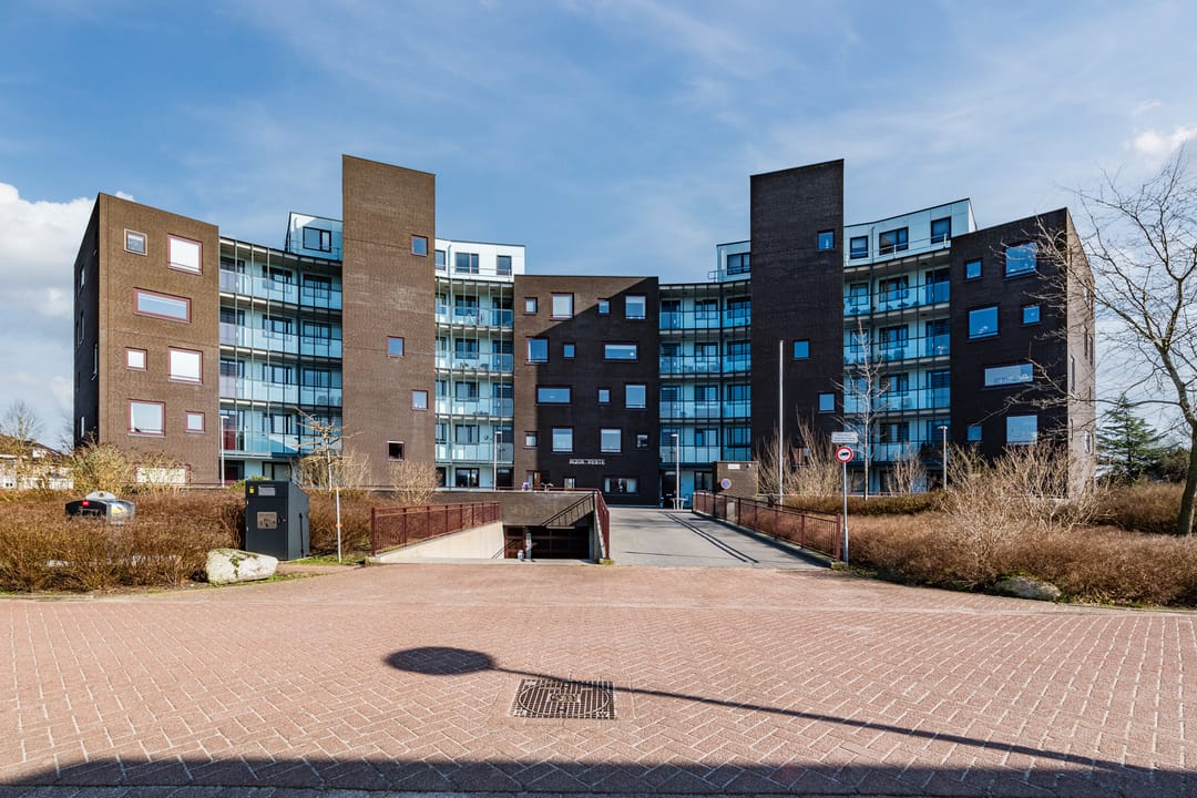 Photo 2 of Perzikstraat 56