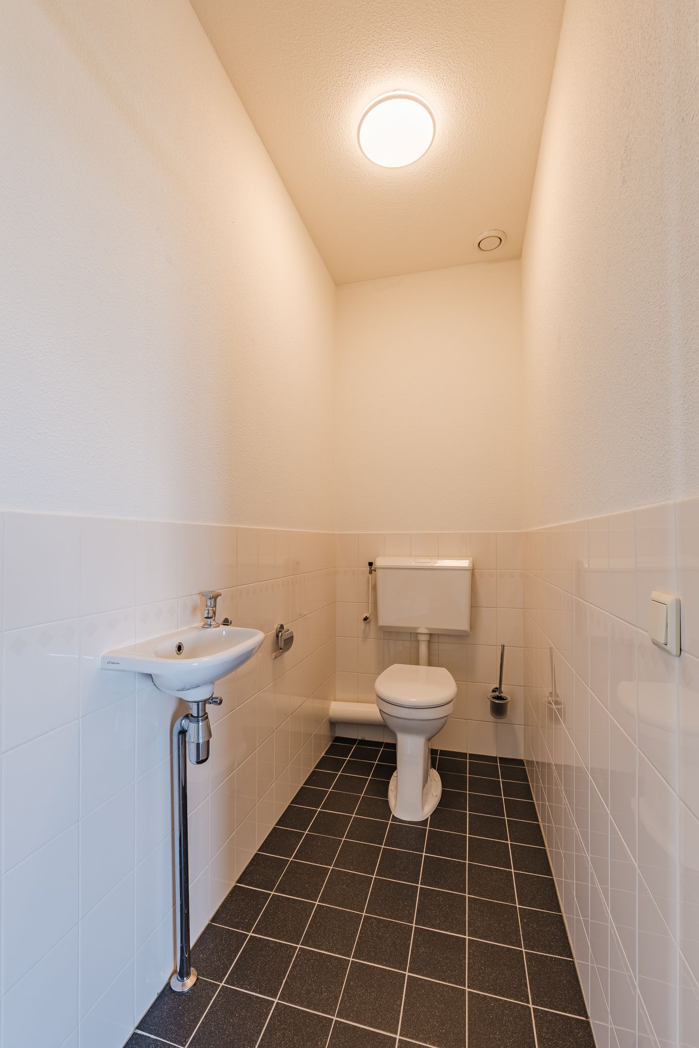 Photo 10 of Perzikstraat 56