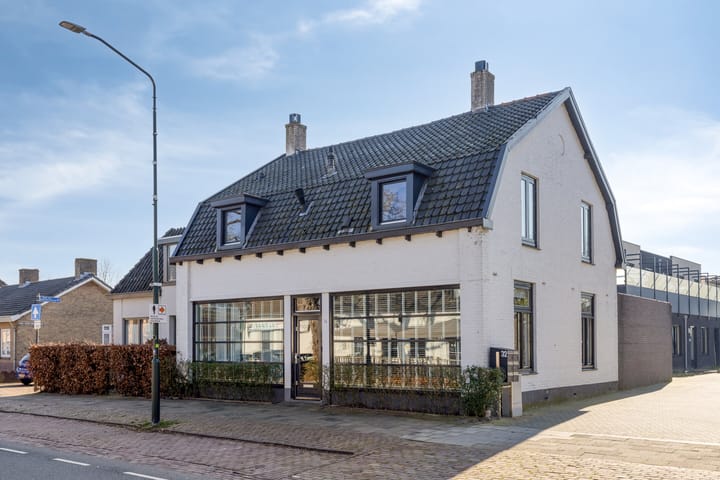 Photo 4 of Pastoor van Winkelstraat 34