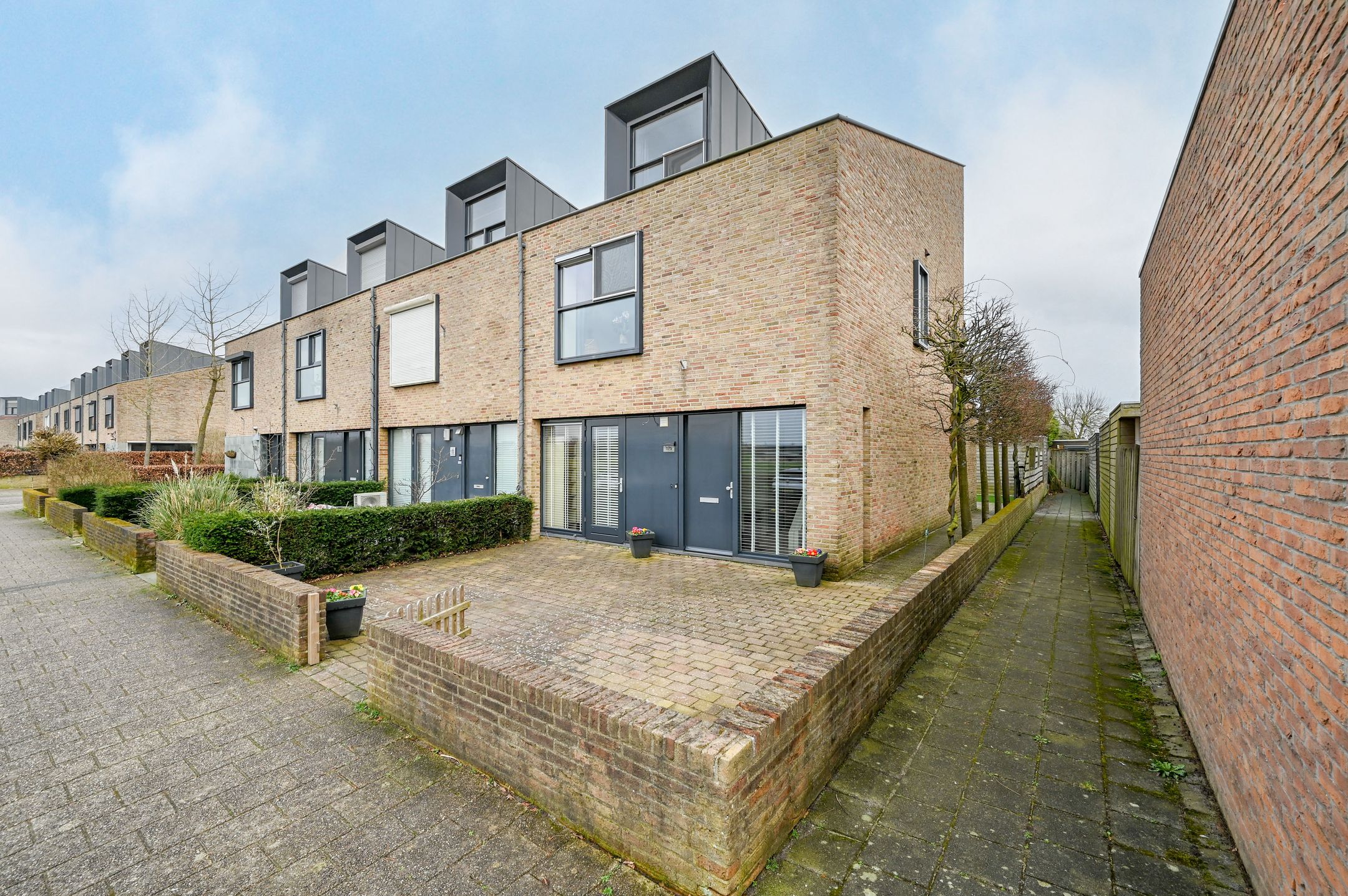 Foto 36 van Koolzaadlaan 175