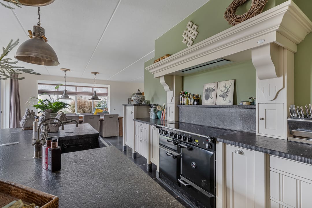 Foto 28 van Oosterstreek 125