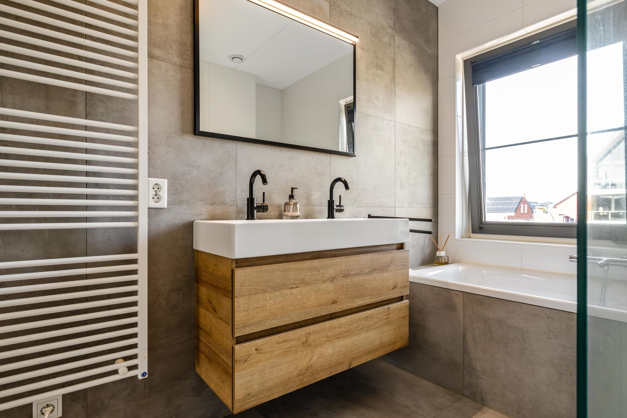 Foto 33 van Electrastraat 29