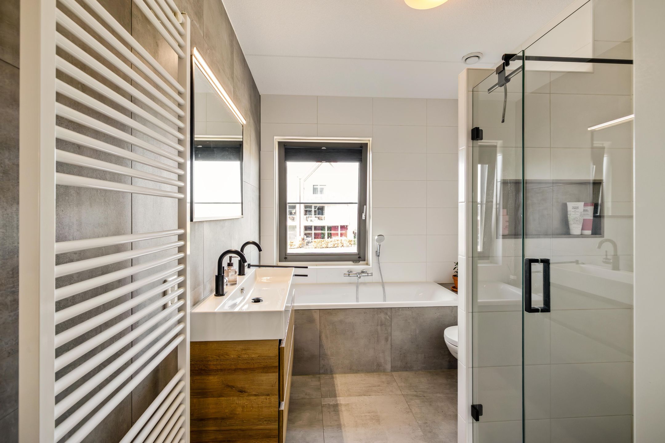 Foto 30 van Electrastraat 29