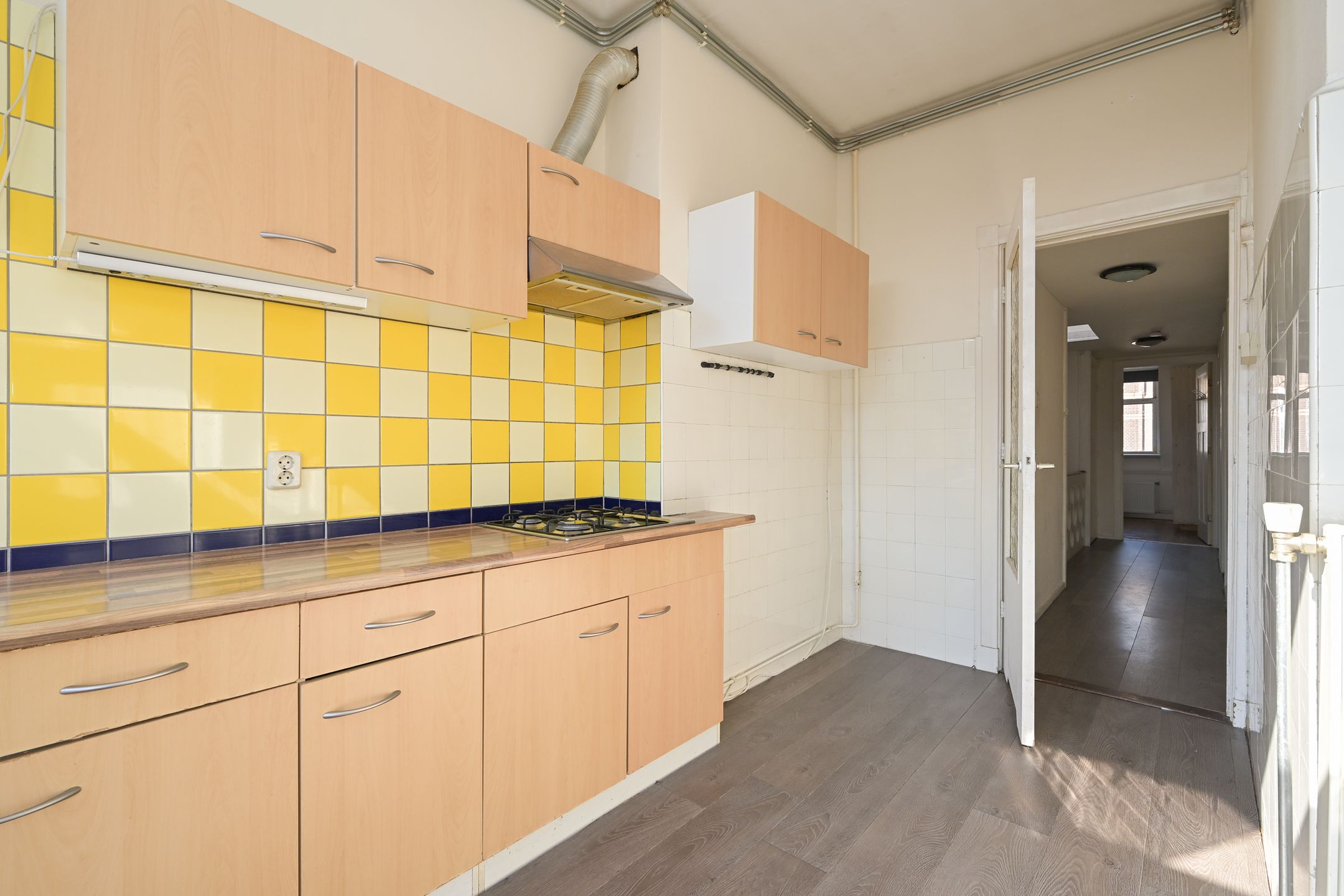 Photo 12 of Edisonstraat 144-A