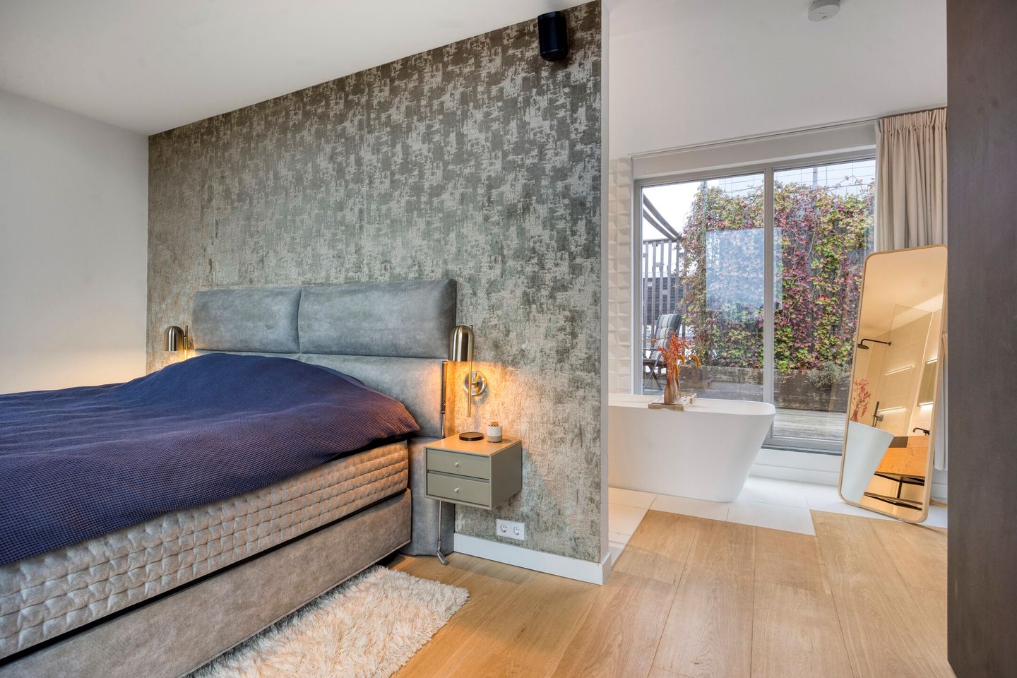 Luxury Penthouse in Amsterdam-Oost with Roof Terrace and Parking — 25