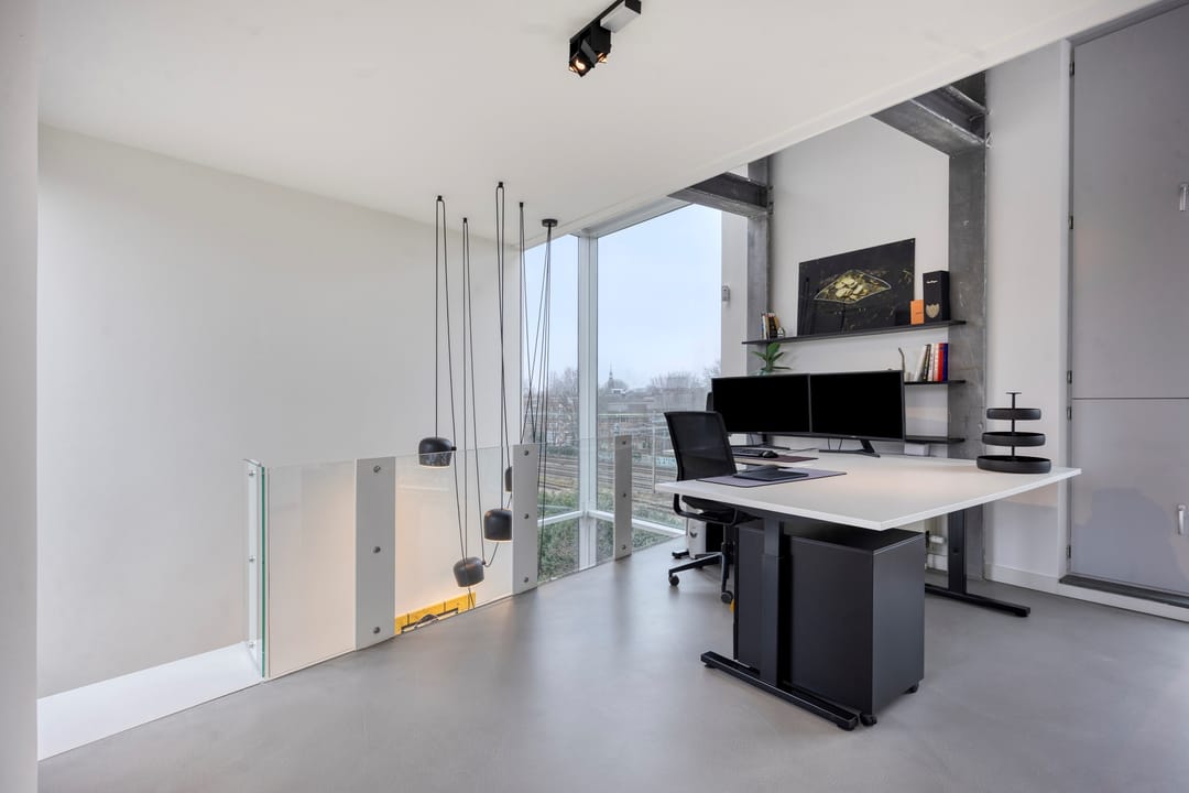 Luxury Penthouse in Amsterdam-Oost with Roof Terrace and Parking — 23
