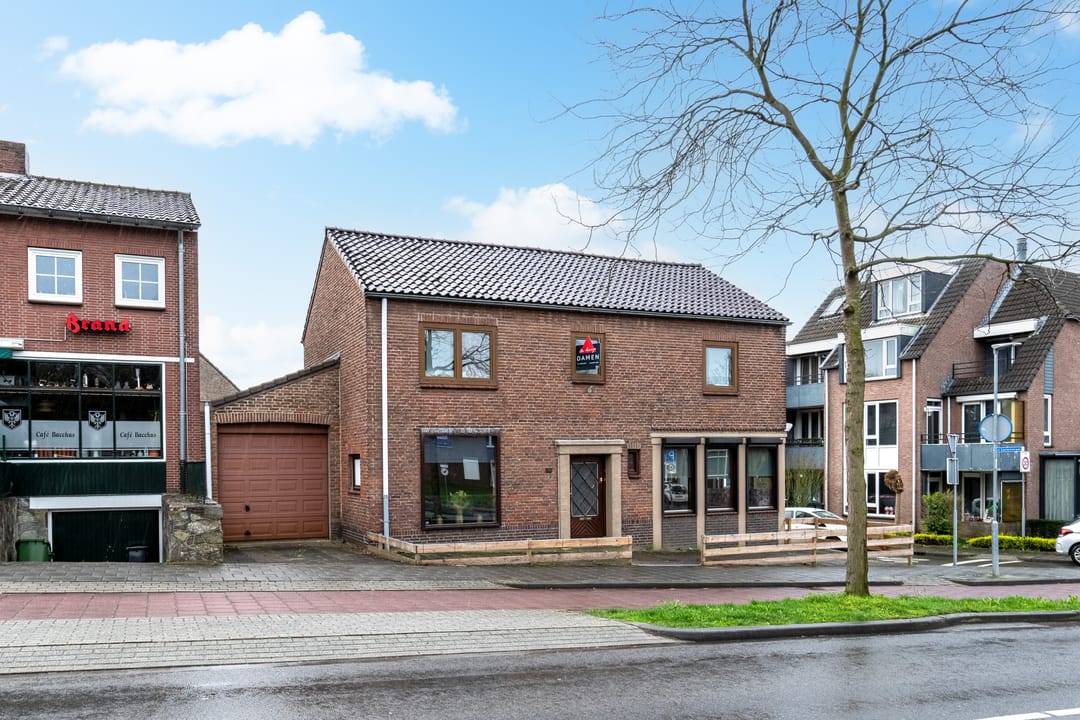 Foto 1 van Moltweg 52