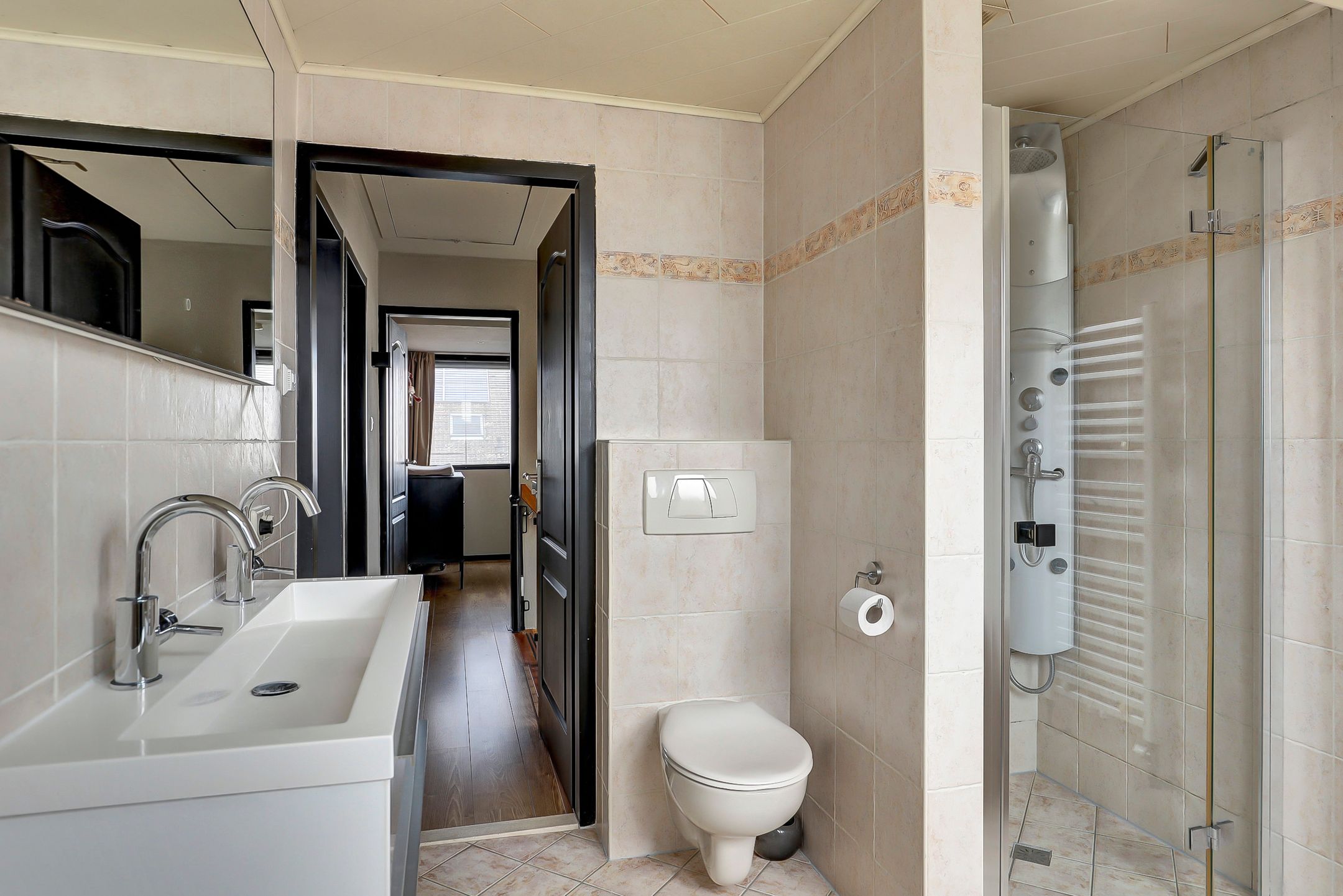 Photo 27 of Platanenlaan 6