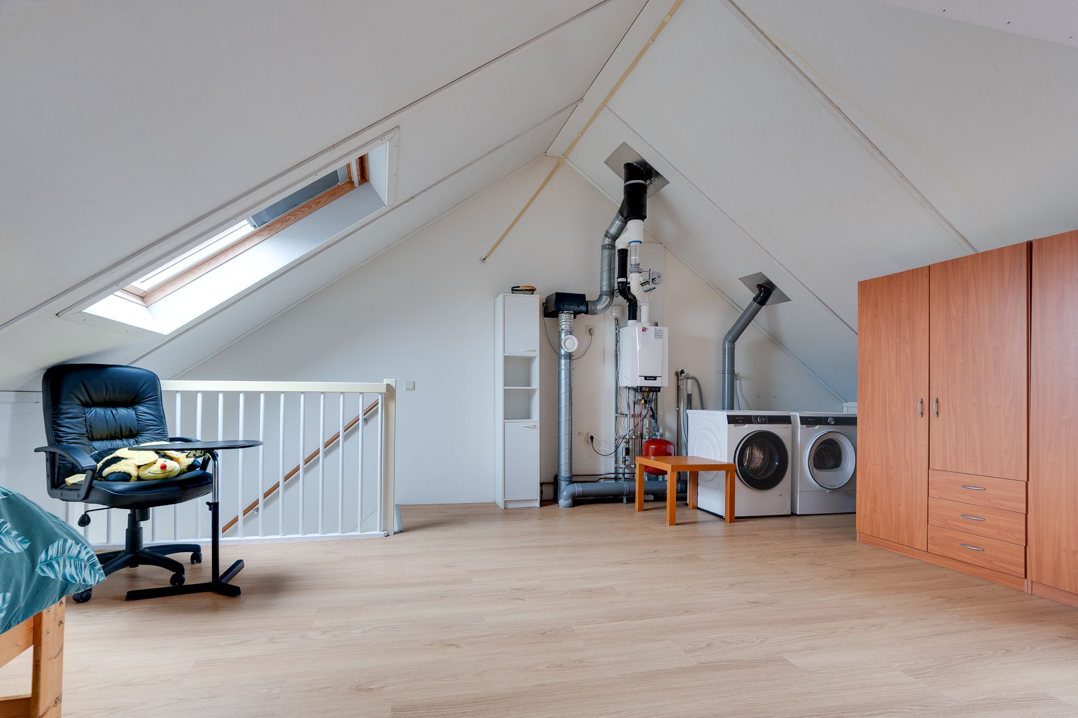 Photo 21 of Carry van Bruggenweg 9