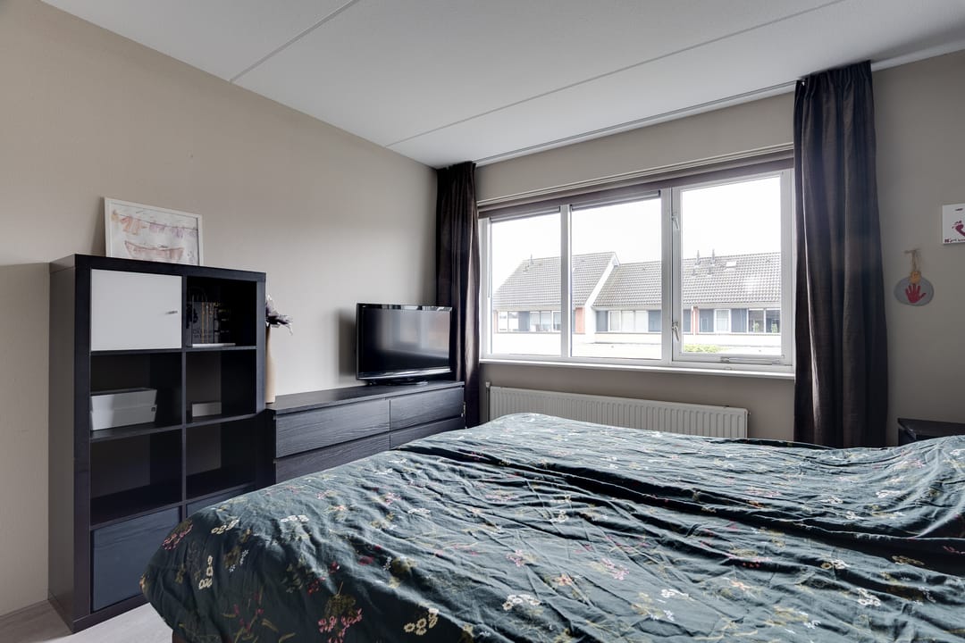 Photo 17 of Carry van Bruggenweg 9