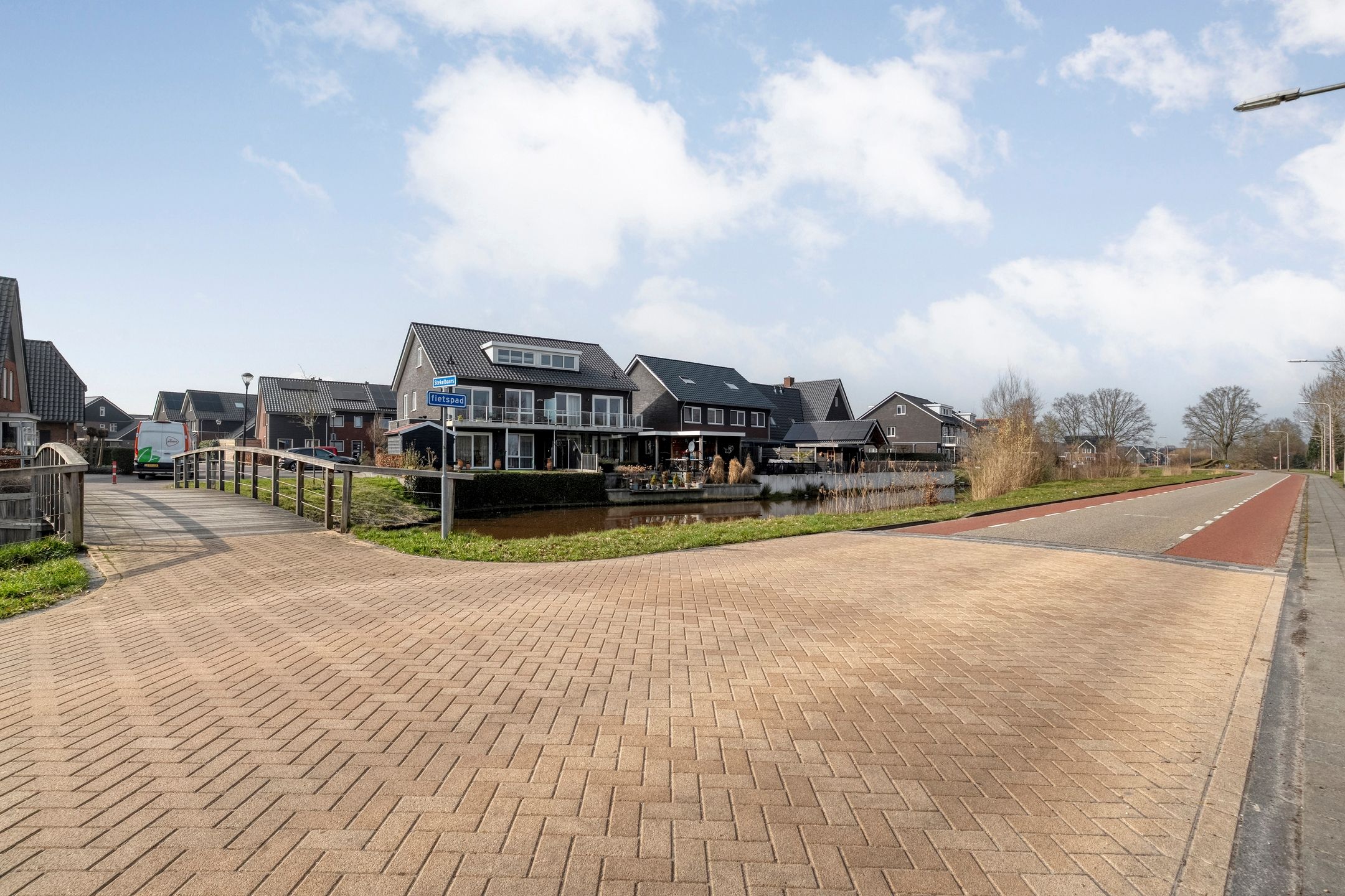 Foto 39 van Stekelbaars 15-C