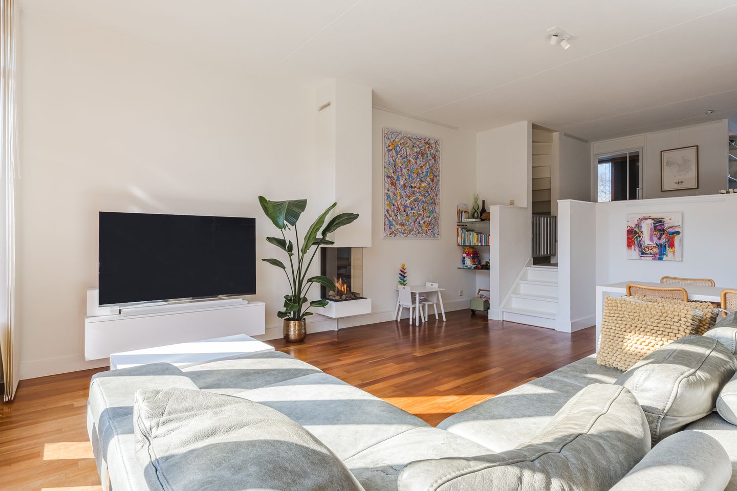 Photo 5 of Mr. J.H. de Pontplein 27