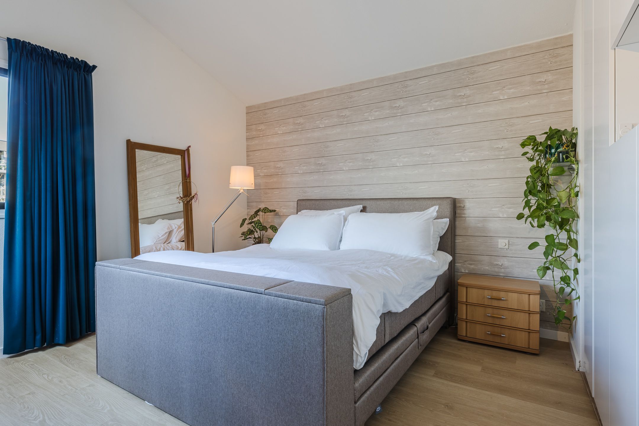 Photo 15 of Mr. J.H. de Pontplein 27