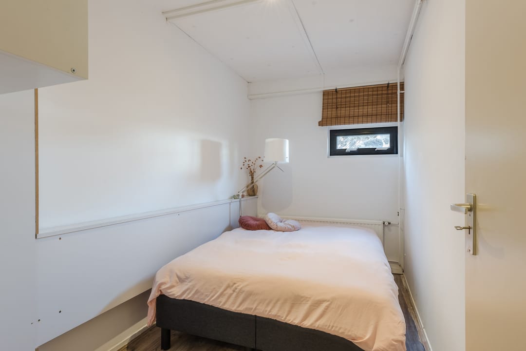 Photo 26 of Mr. J.H. de Pontplein 27