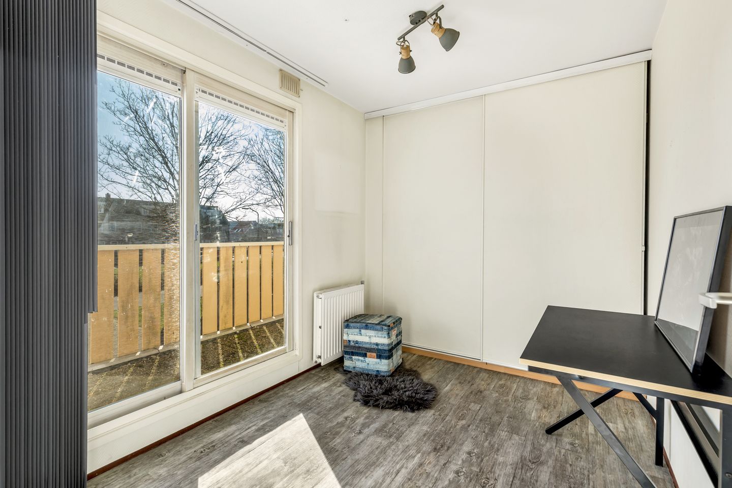 Spacious Characteristic Wooden Residence in Prime Zeewolde Location — 18