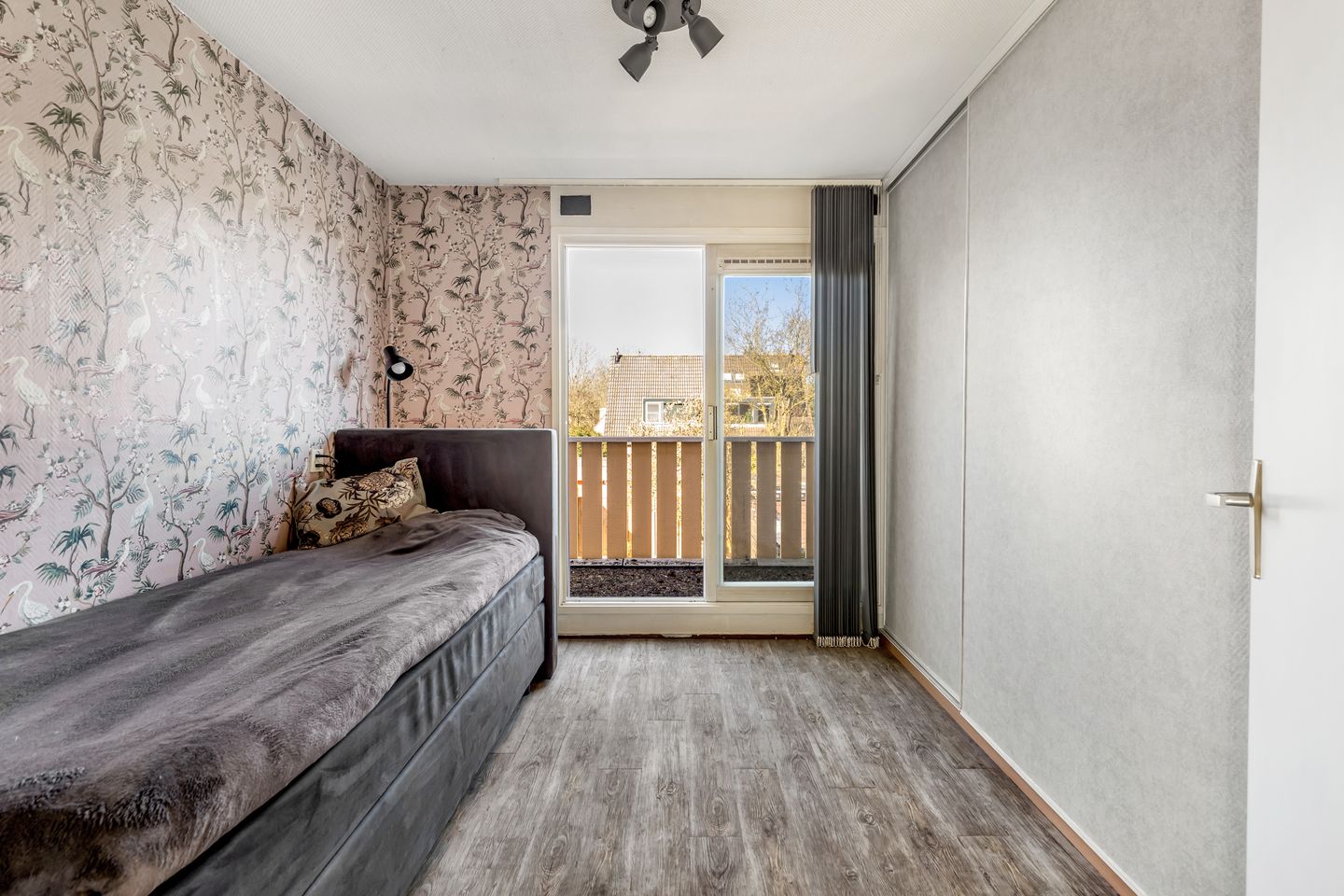 Spacious Characteristic Wooden Residence in Prime Zeewolde Location — 19