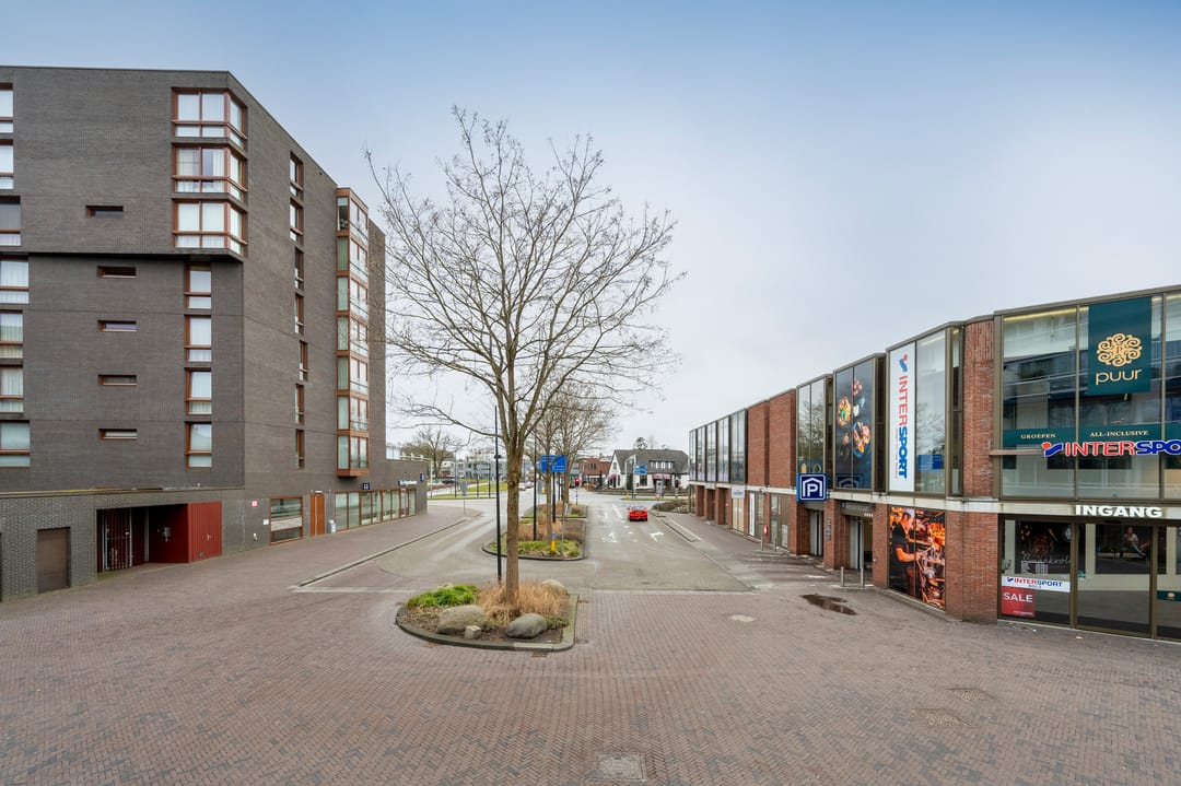 Photo 32 of Westerstraat 83