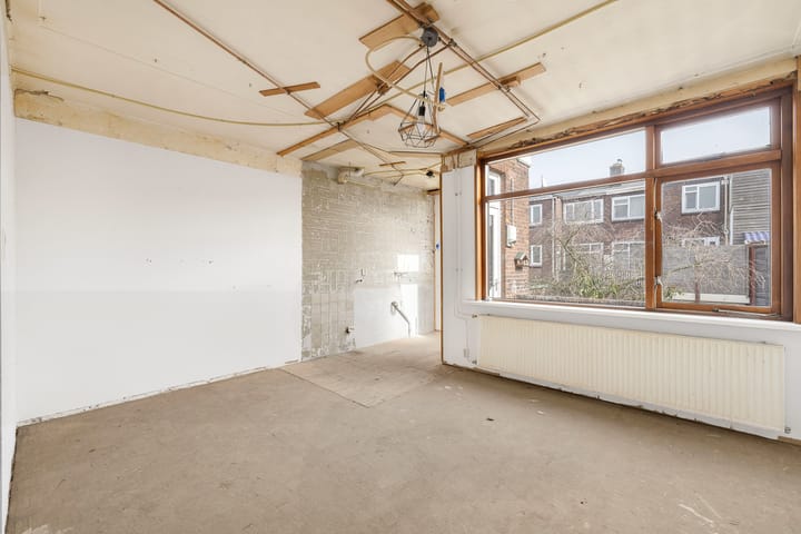 Photo 3 of Paulus Potterstraat 6-B