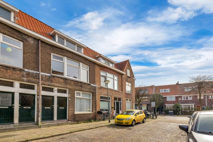 Photo 5 of Paulus Potterstraat 6-B