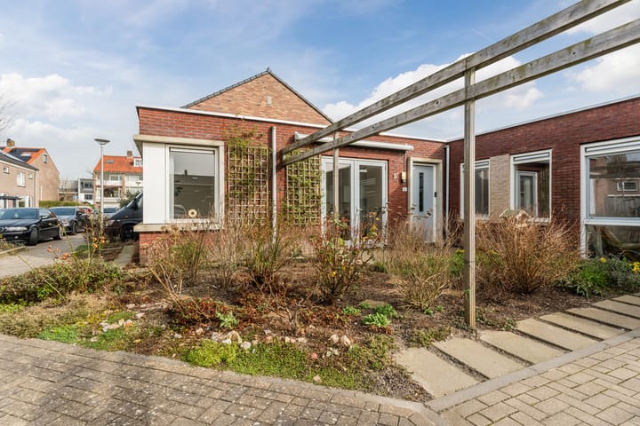 Photo 4 of Collegiantenstraat 76-A