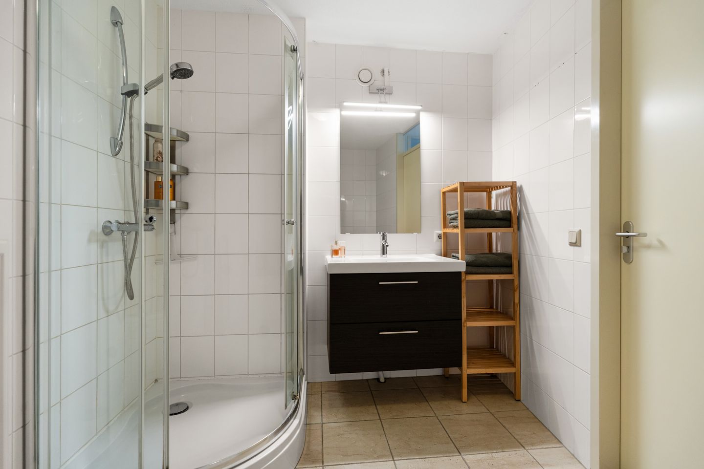 Foto 19 van Waalbandijk 177