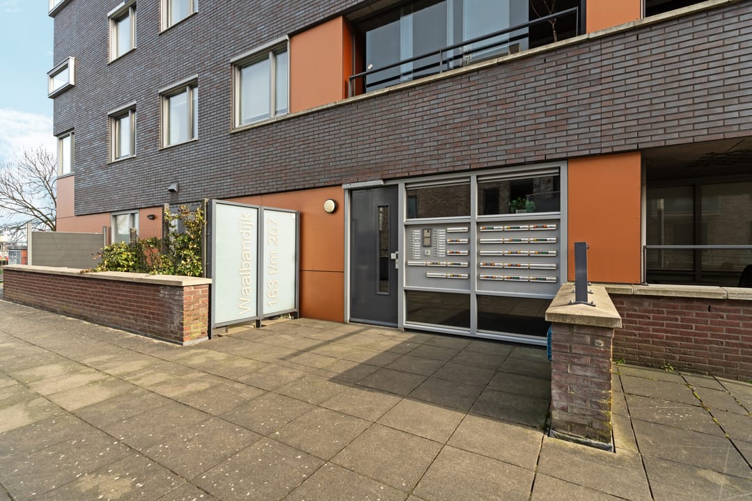 Foto 7 van Waalbandijk 177