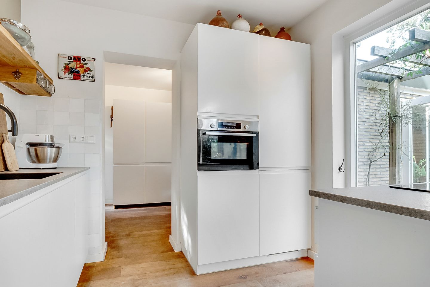 Photo 19 of Prins Hendrikweg 46