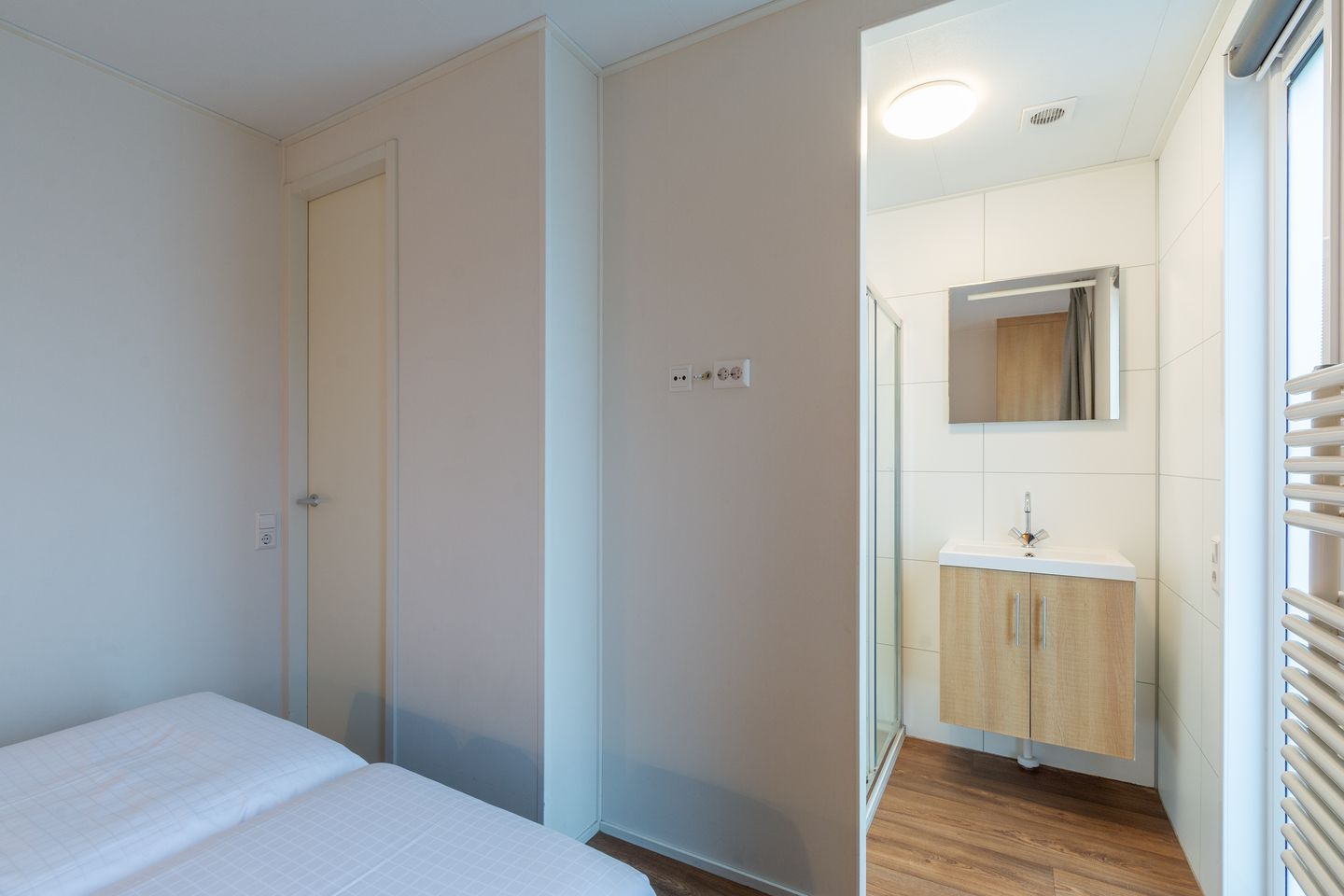 Photo 10 of Voorweg 5-AH52