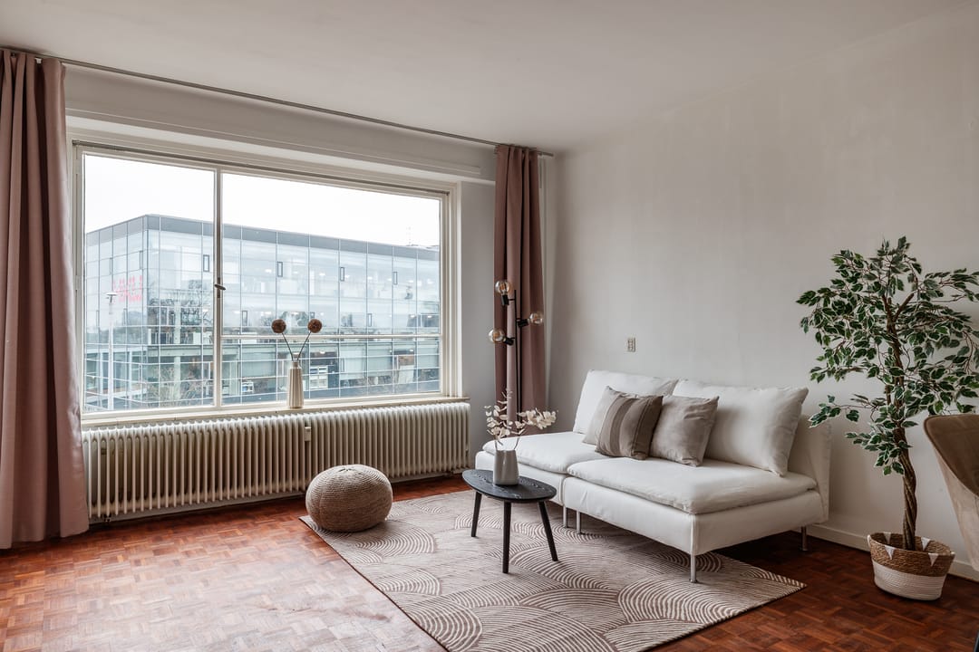 Photo 2 of Oudenoord 543