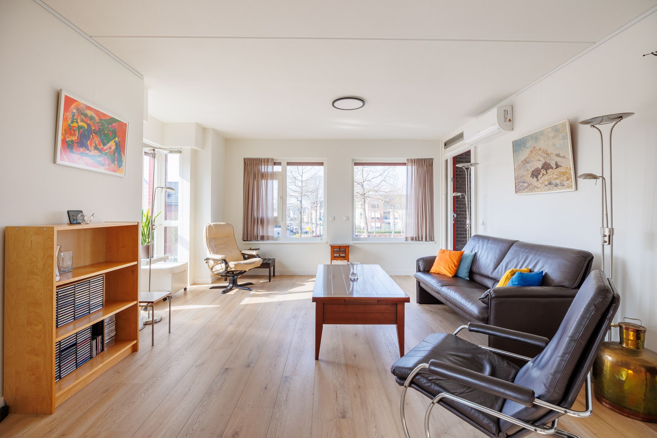 Foto 3 van Bijenkorf 10