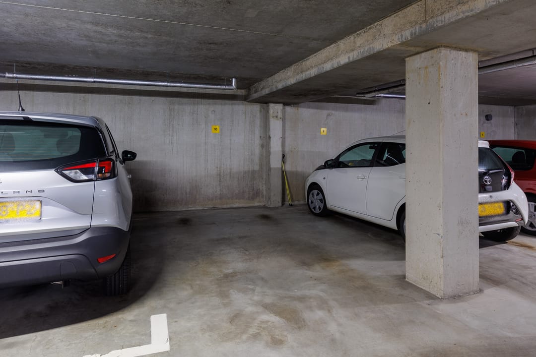 Foto 32 van Bijenkorf 10