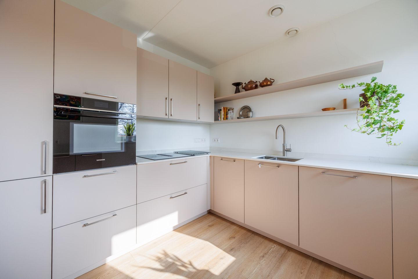 Foto 14 van Bijenkorf 10