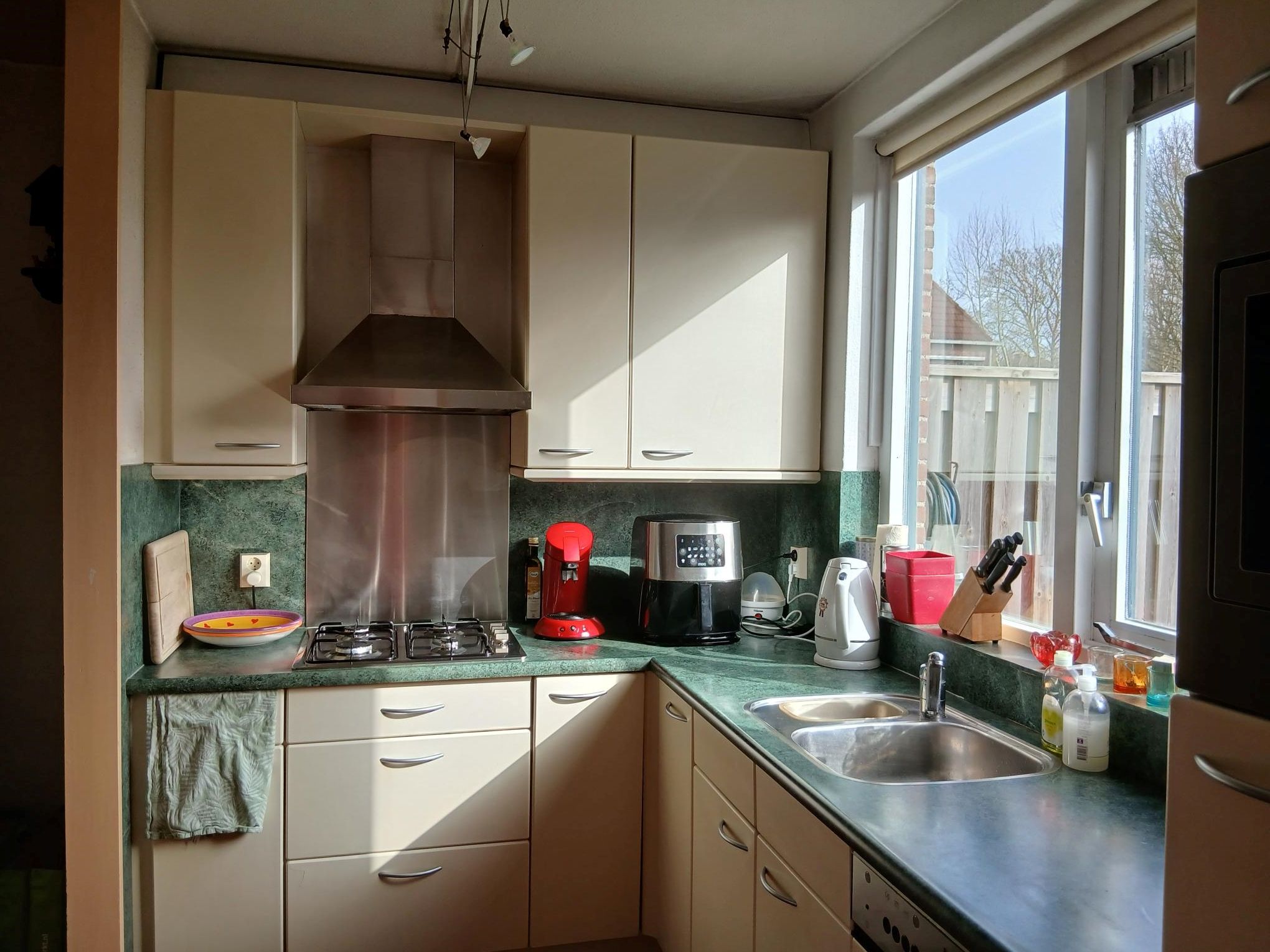 Spacious terraced house with four bedrooms and unobstructed views in Zwaag — 14