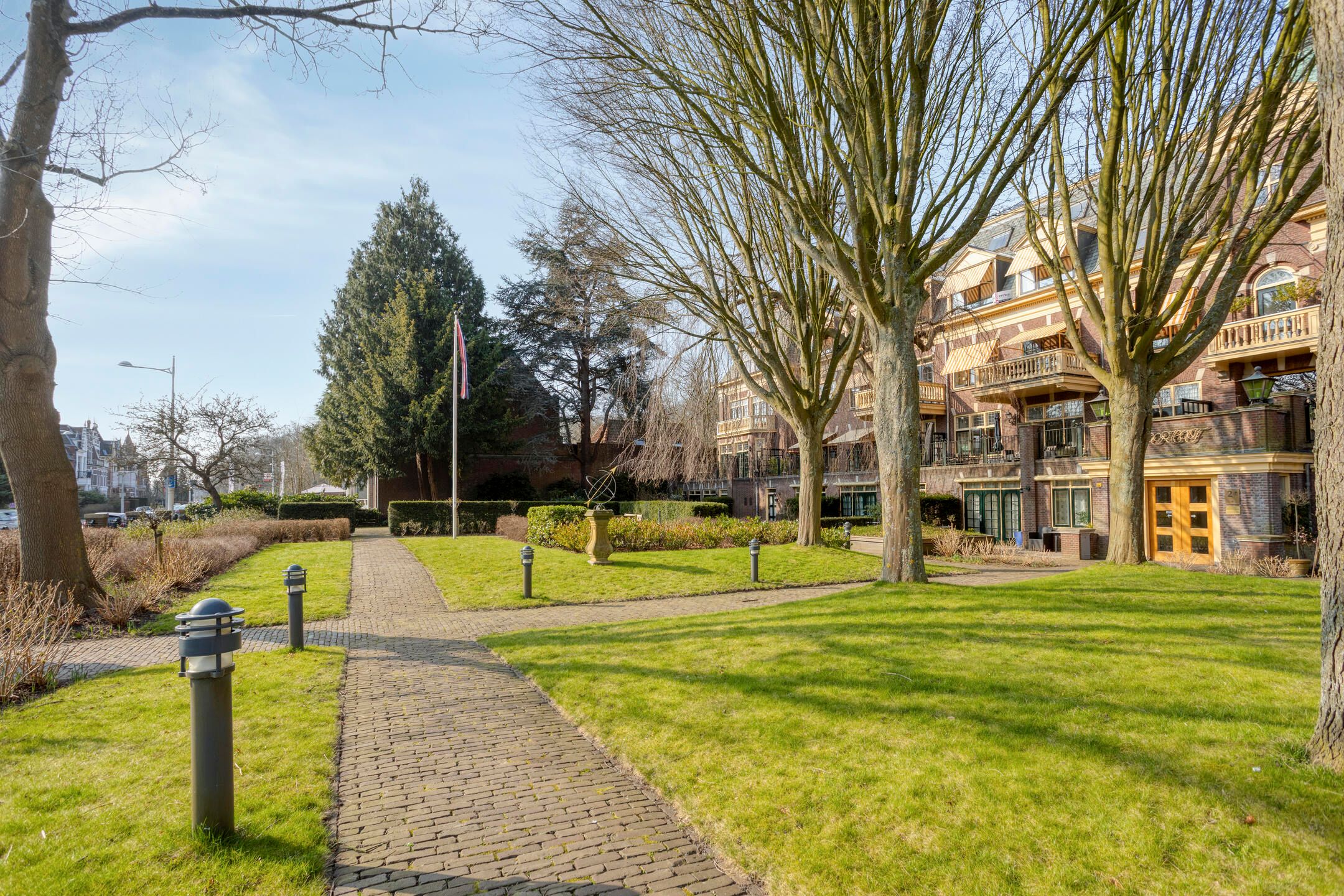 Foto 30 van Kennemerstraatweg 2-G