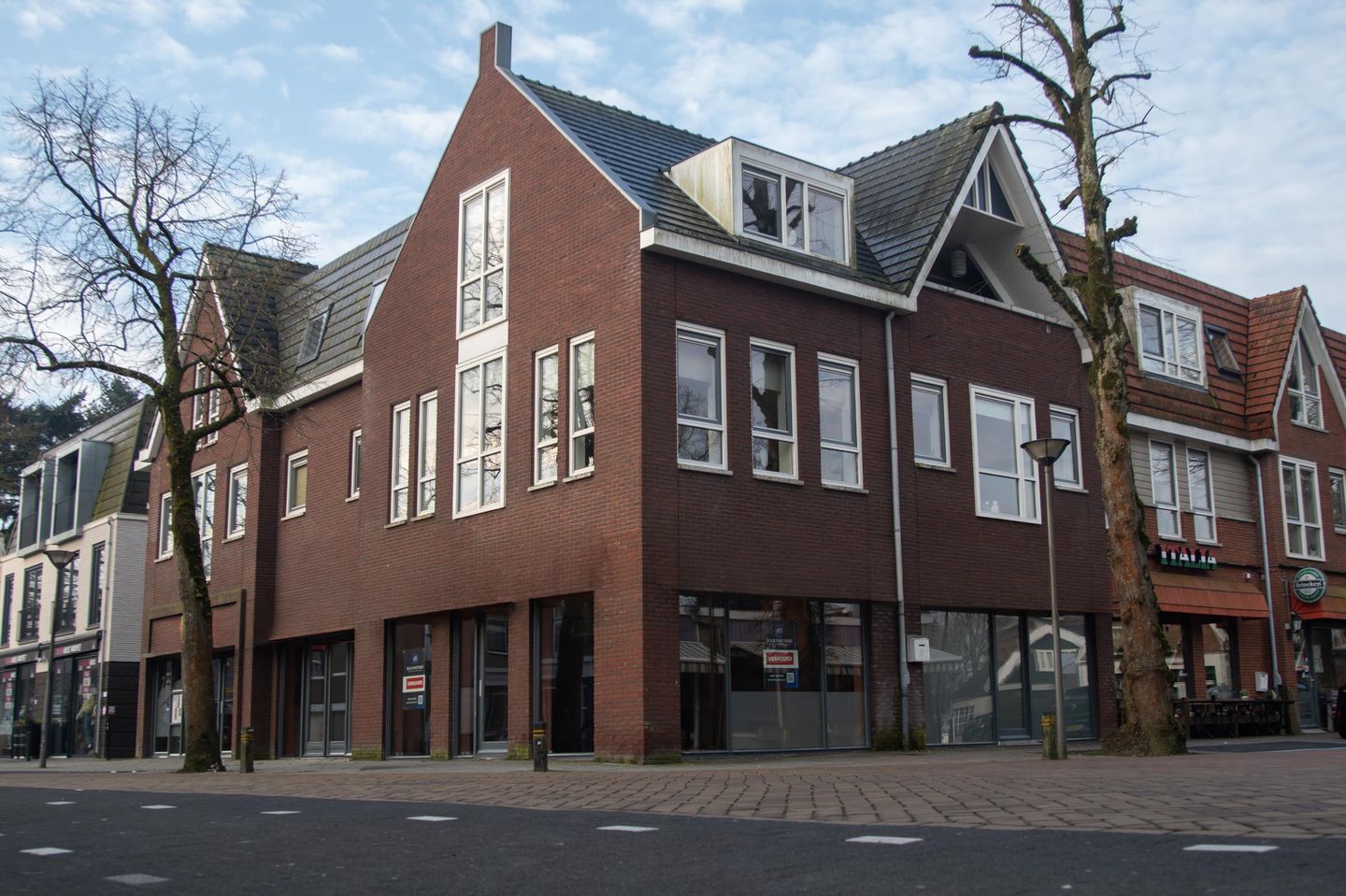 Bekijk foto 1 van Westerlaan 1