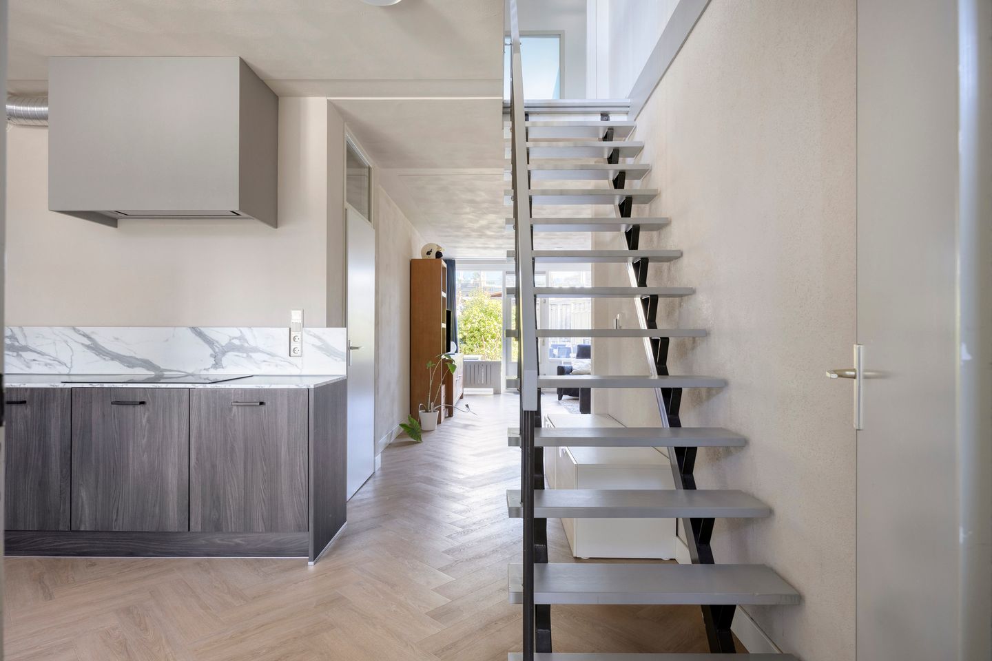 Foto 14 van Adelaartlaan 57