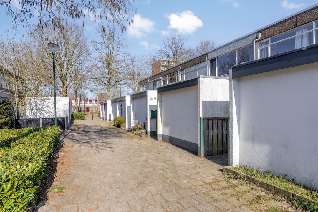 Foto 7 van Adelaartlaan 57