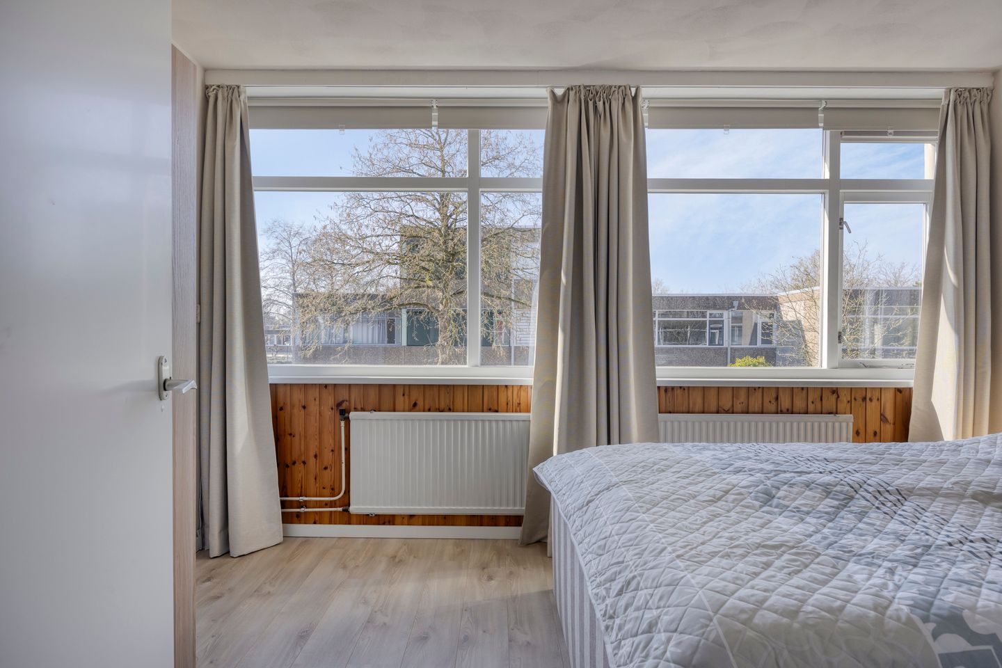 Foto 34 van Adelaartlaan 57