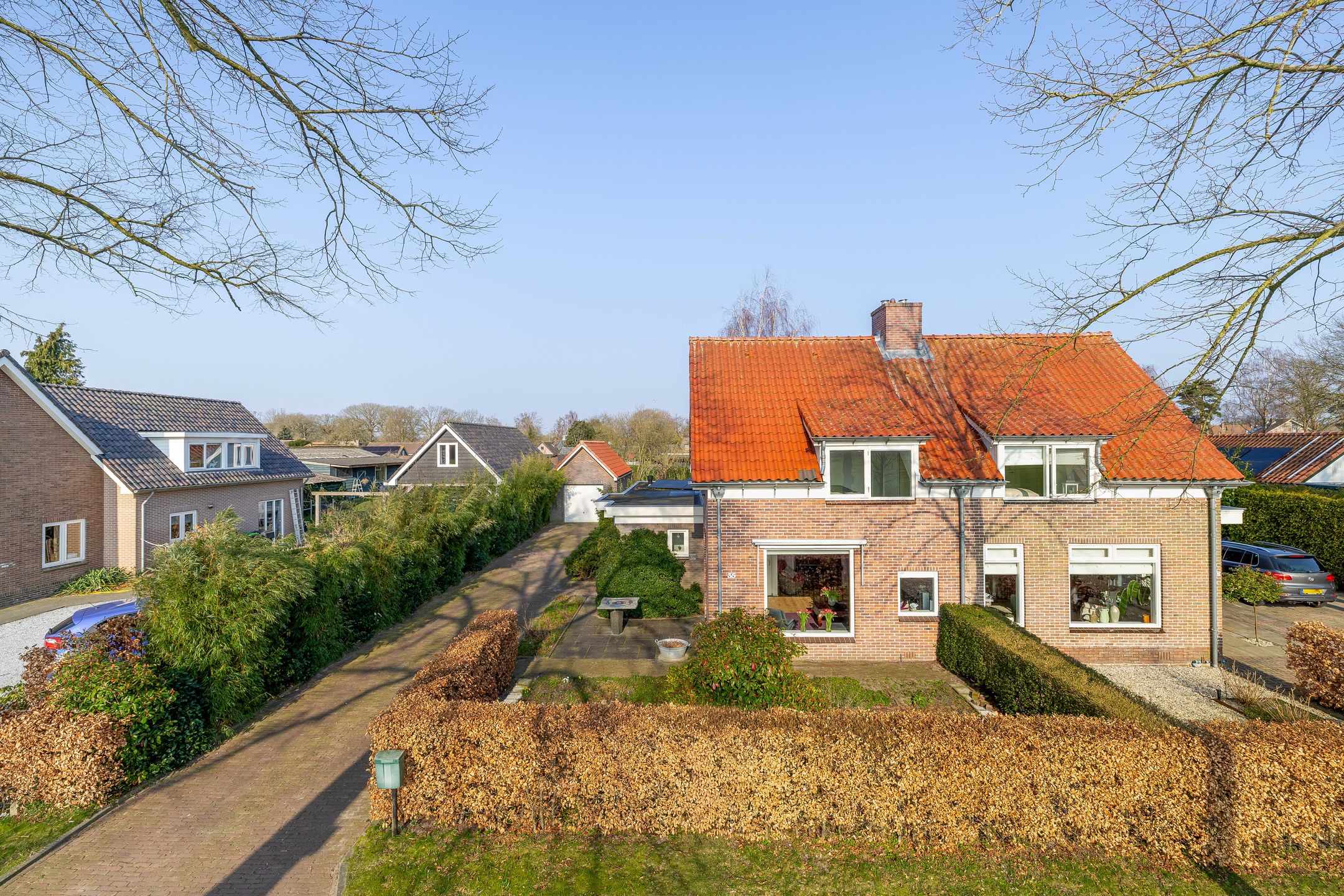 Eye-catching Life-cycle proof Semi-detached Home with Stunning Views — 26