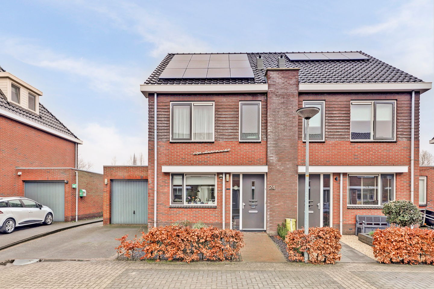 Waterfront Semi-Detached Home with Green Views in Andijk — 25