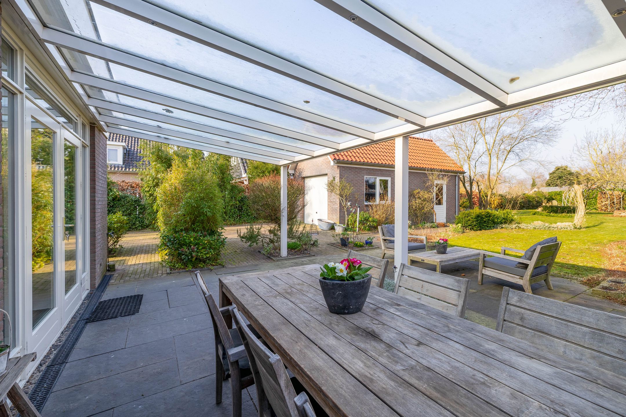 Eye-catching Life-cycle proof Semi-detached Home with Stunning Views — 20
