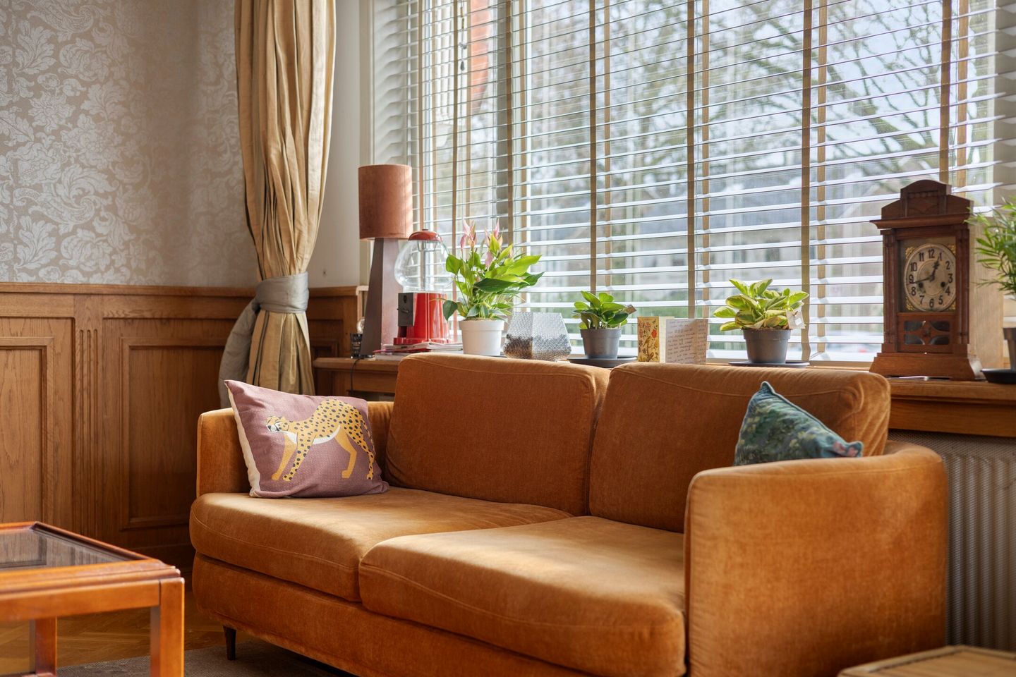 Photo 10 of Van Goghstraat 2