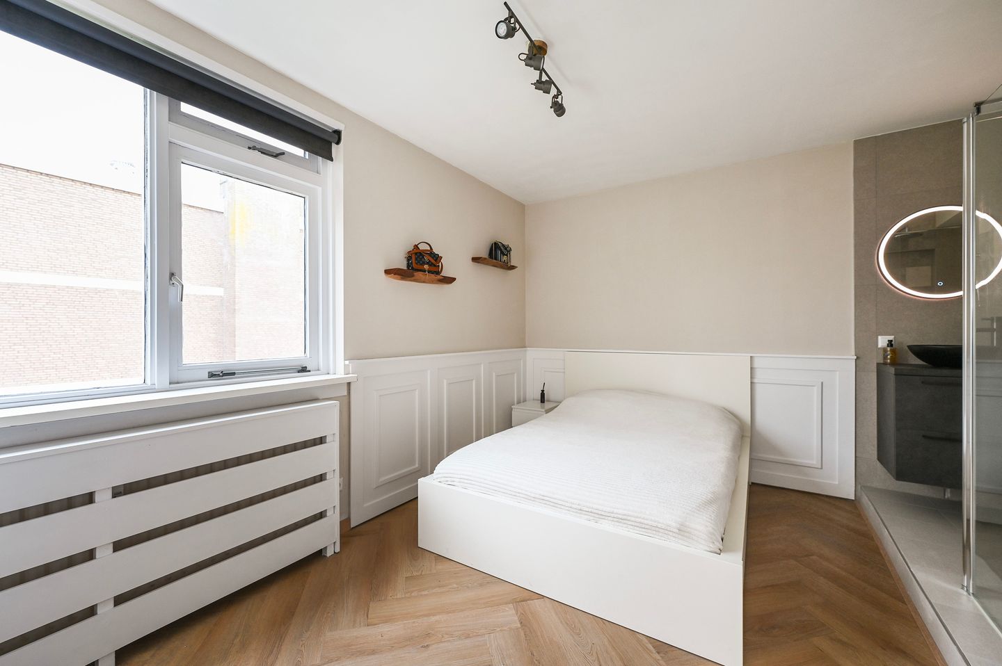 Photo 19 of Sint Martinuslaan 139