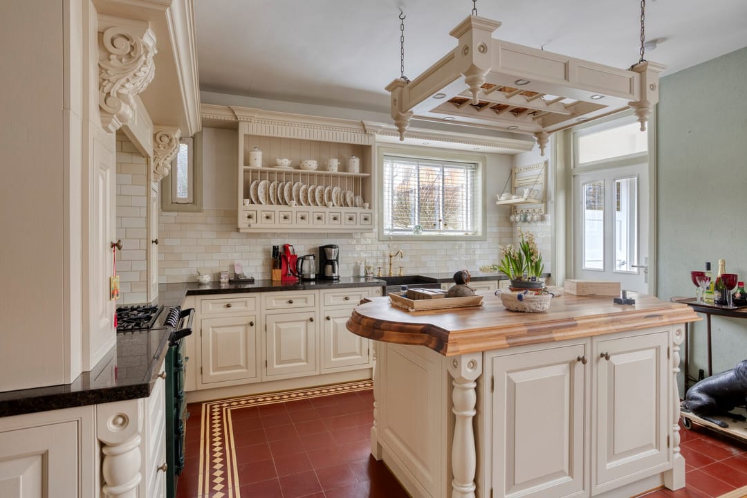 Photo 16 of Van Goghstraat 2