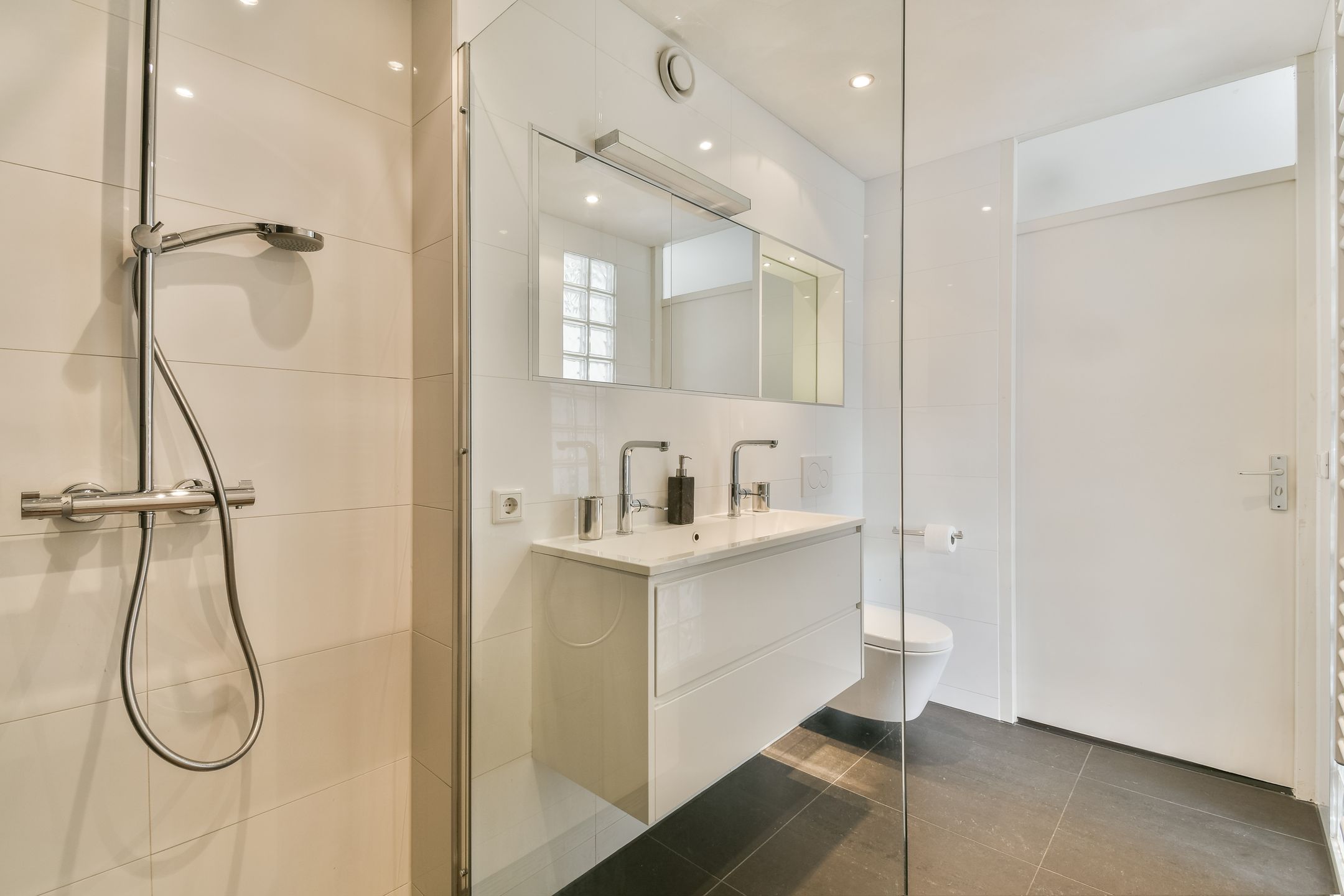 Foto 18 van KNSM-laan 821