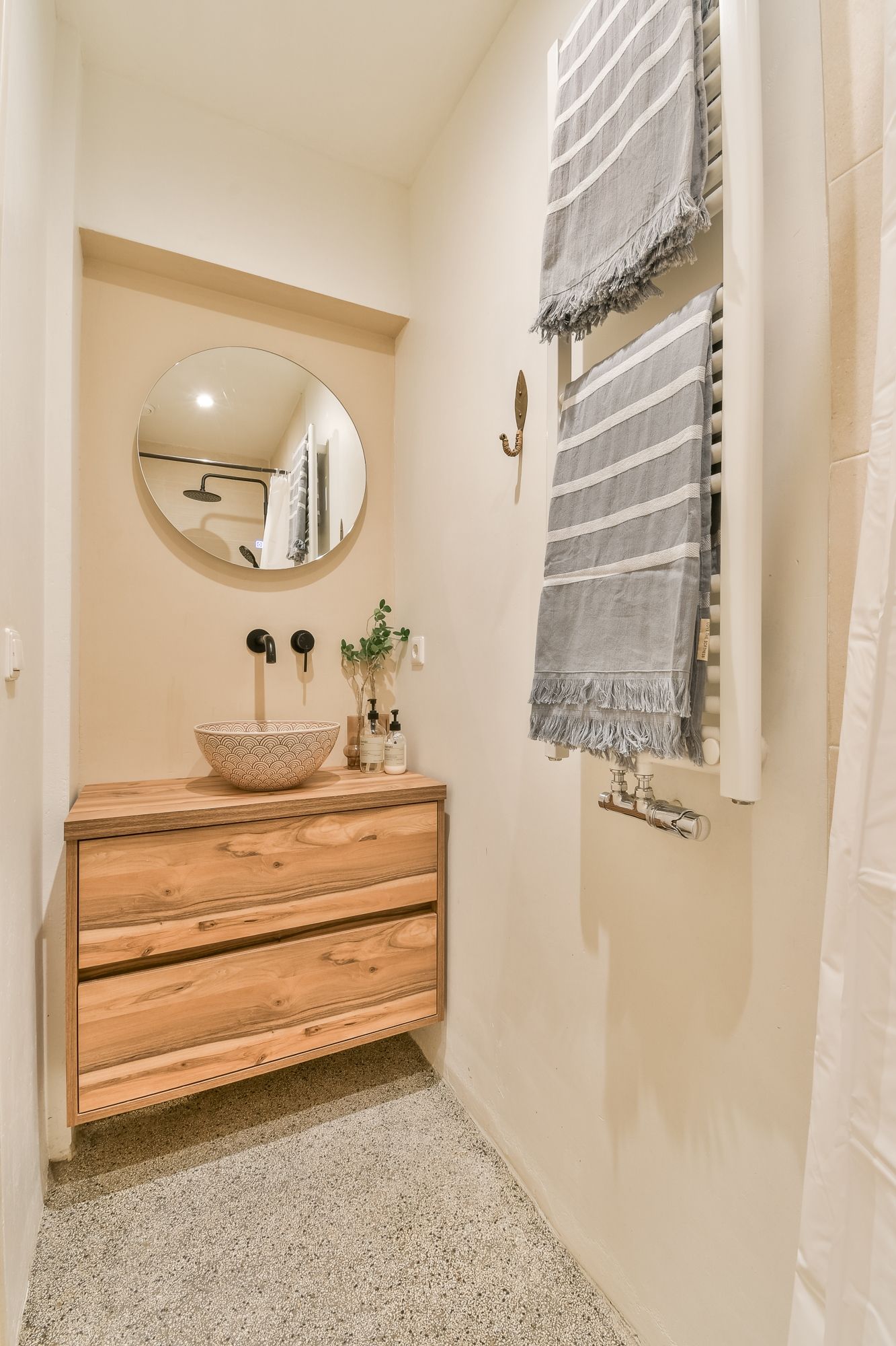 Foto 14 van Henriëtte Ronnerstraat 1-H