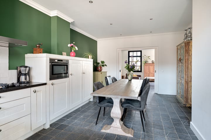 Photo 2 of Schutsboom 32