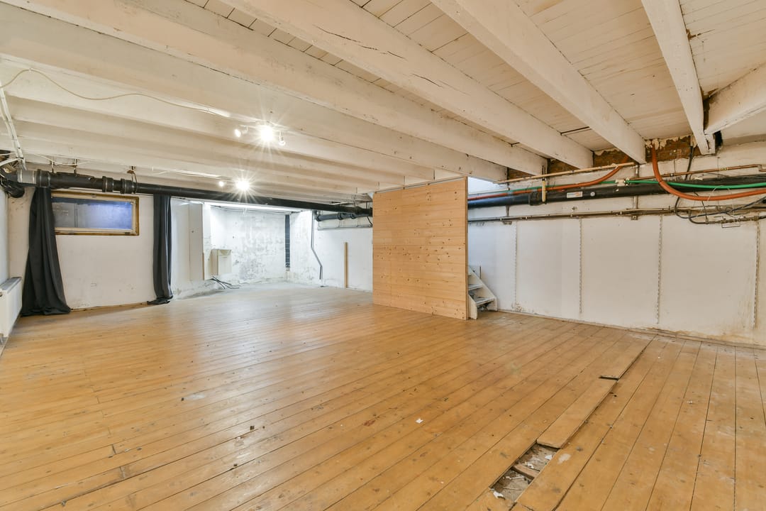 Photo 13 of Woestduinstraat 86-H