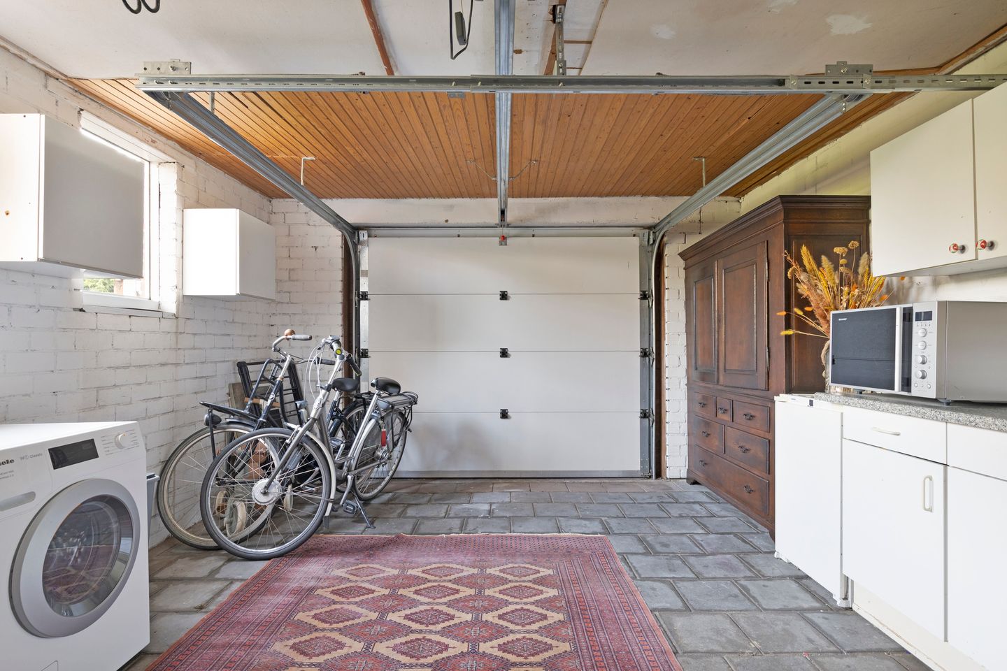 Characteristic Semi-Detached House with Garage and Two Gardens in Volkel — 19