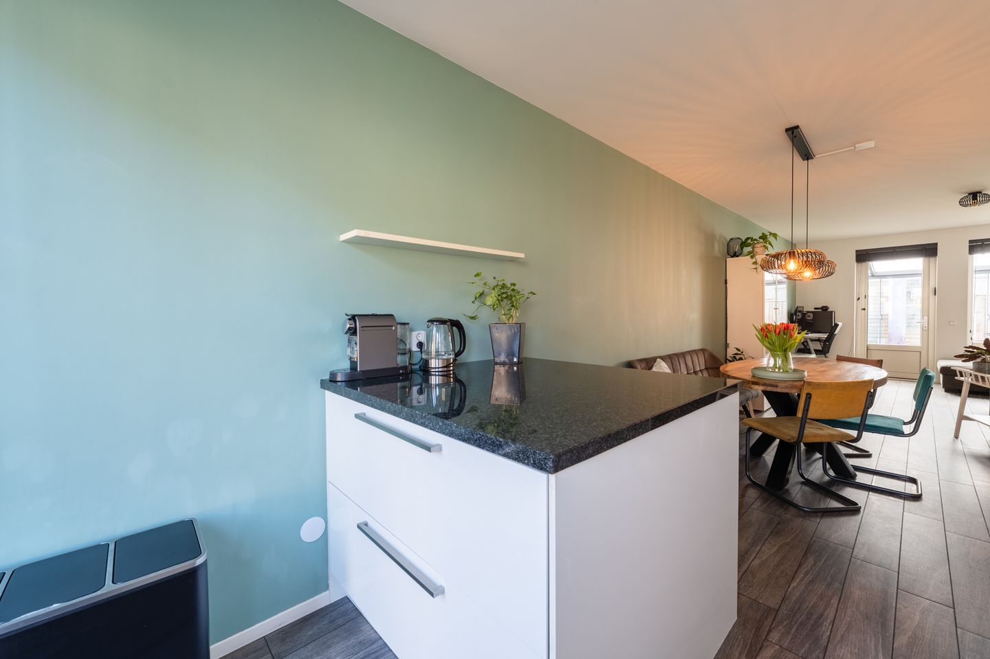 Foto 10 van Dotterbloemhof 90